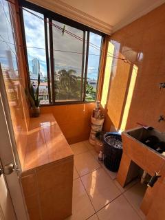 Habitación amueblada con baño privado, céntrica - 9