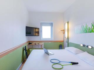 Hotel ibis Budget Porto Gaia - 1