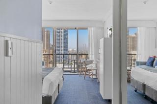 Ocean-View Studio Prime Central Location by Cavill - 3