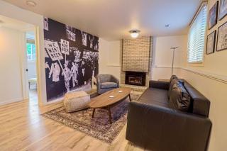 New cozy Fall foothill retreat in Boulder - 5