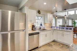 3 Mi to Beach and Boardwalk Riverfront Daytona Home - 3