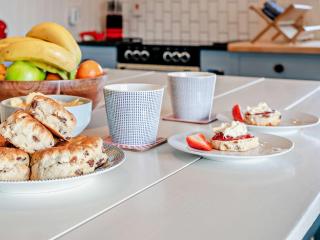 3 Bed in Bude 57739 - 2