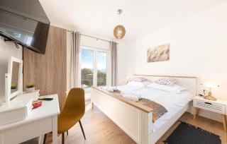 Lovely Home In Sinj - 4