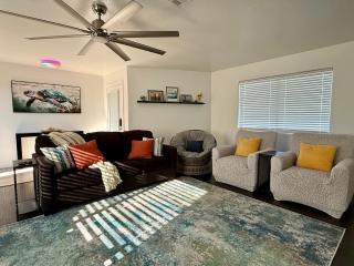 Endless Summer, Pool, Theatre, Boat Parking, Walk to London Bridge! - 1