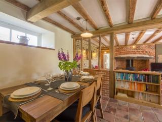 3 Bed in North Creake KT033 - 7