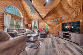 Secluded Log Cabin with Hot Tub Fire Pit Game Room - 3