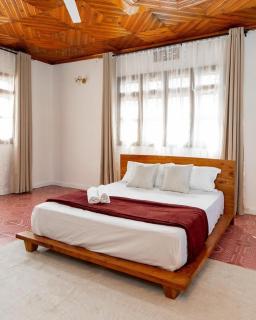 House with three bedroom and garden view - 7