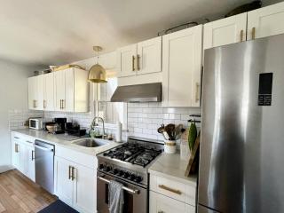 Fireplace Catskill Views Overlook Lake Cabin - 9