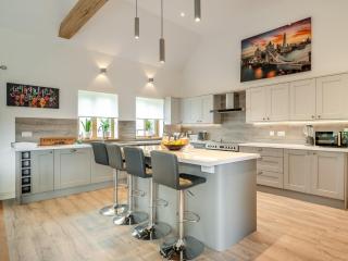 5 Bed in Builth Wells 92709 - 1