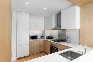 Maison Privee - Chic Downtown Living with Dubai Cityscape Views - 4