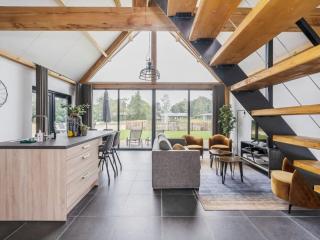 Modern lodge stay with pond view - Schaluinen - 3