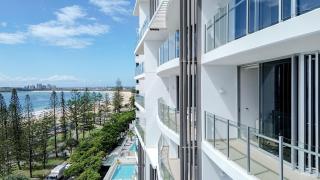 5-Star Beachfront Retreat with Theatre & Pool - 2