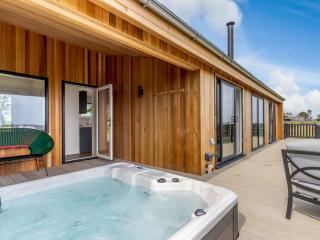 2 Bed in St Andrews 83173 - 0