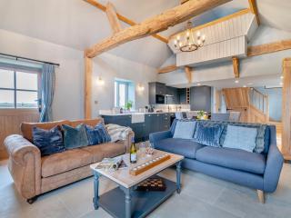 1 Bed in Cheltenham 95793 - 9