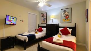 Disney Family Retreat 6BR - Private Pool and SPA - 1