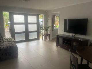 The Parrot Place - The Parrots Nest - 9