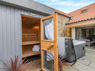 1 Bed in Richmond 93264 - 9