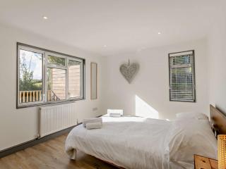 2 Bed in Westward Ho 95625 - 2