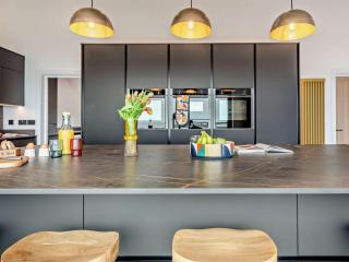 4 Bed in Appledore 93960 - 1