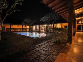 Mirissa Hills Luxury Villa Collection - 2