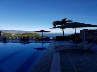 Parapat View Hotel - 4