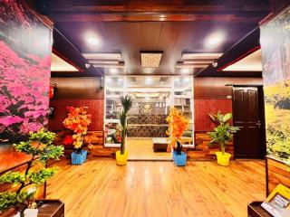 Pine View Resort - 4