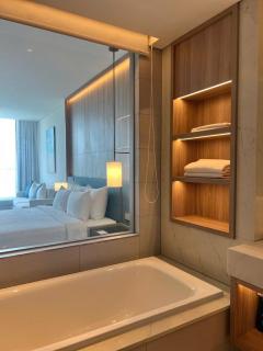 A La Carte Hạ Long- Little Kun Homestay - 6