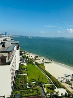 A La Carte Hạ Long- Little Kun Homestay - 5