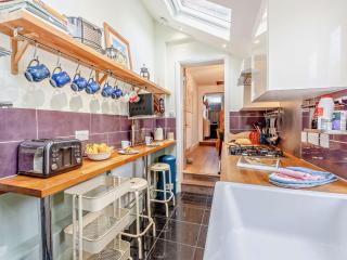 3 Bed in Cowes 93654 - 5