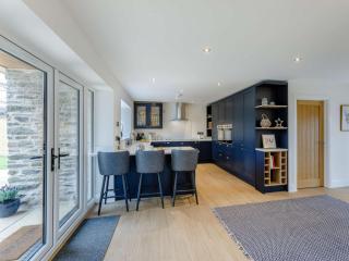 5 Bed in Barnstaple 85165 - 1