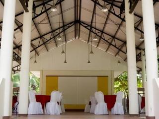 Dolores Tropicana Resort & Hotel - 8