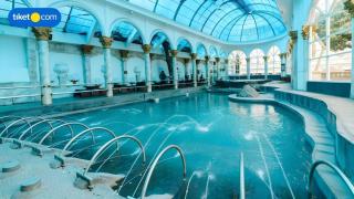 Grand Paradise Hotel Lembang - 8