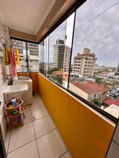 AP Completo-Centro de Torres, 4 quadras da Praia, com 2 quartos e 2 vagas de garagem - 5