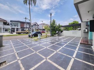 Urbanview Bromo 18 Homestay Karawaci - 3