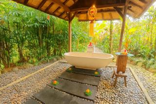 Barefoot in the Heart - 8