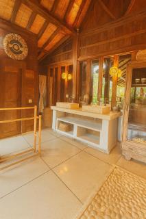 Barefoot in the Heart - 6