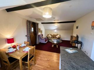 1 Bed in Godshill IC146 - 9
