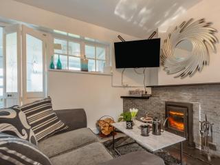 2 bed in Denbigh 90461 - 8