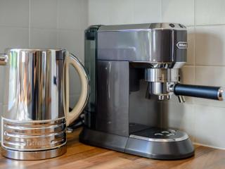 3 Bed in Sway 90002 - 4