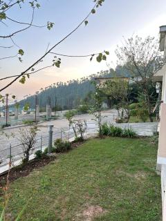 Nook House - Valley View Villa - 6