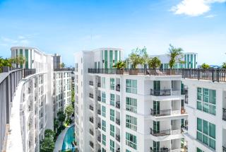 芭提雅市中心高端泳池花园公寓 椰子树下步行街旁 - 0