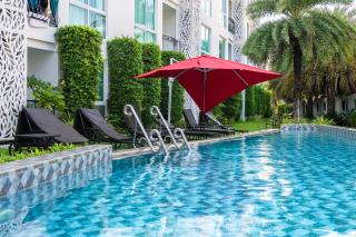 芭提雅市中心高端泳池花园公寓 椰子树下步行街旁 - 1
