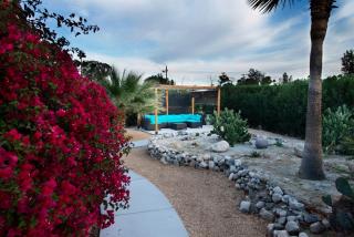 Saltwater Pool and Mountain Views - 4
