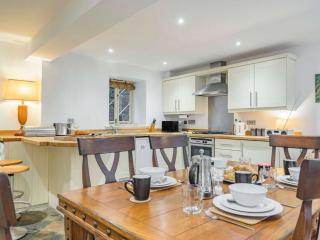 2 Bed in Gilwern 86615 - 6