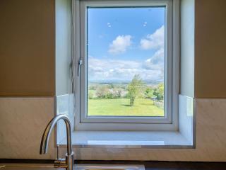 2 Bed in Bentham 82857 - 6