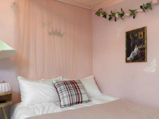 Binnastar -A magical stay near Hyochang Park - 6