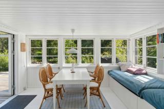 Cosy Summerhouse With Private Garden - 5