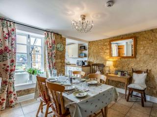 2 Bed in Bourton-on-the-Water 29027 - 0