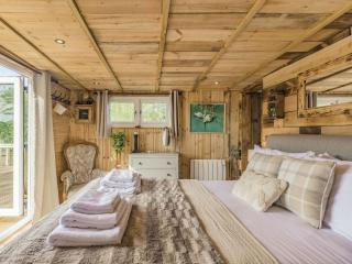 1 Bed in Ludlow 87474 - 1