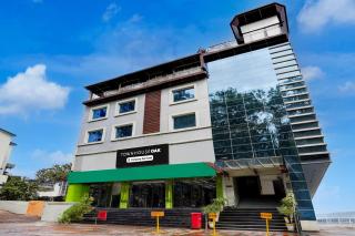 Super Townhouse Oak ONGC Crossway Formerly Hotel Gold Stone Comfort - 2